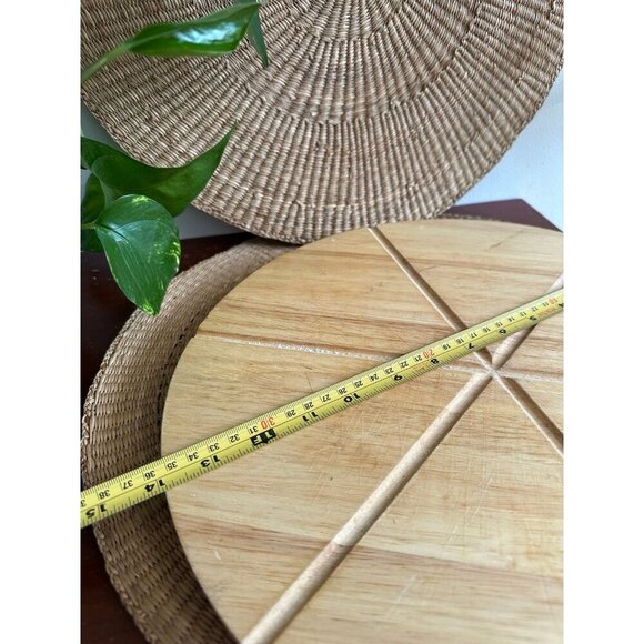 Wooden Pizza Cutting Board - Picture 2 of 9